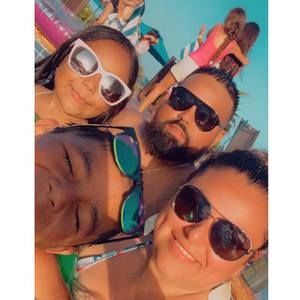 Meet your Posher, Mayra